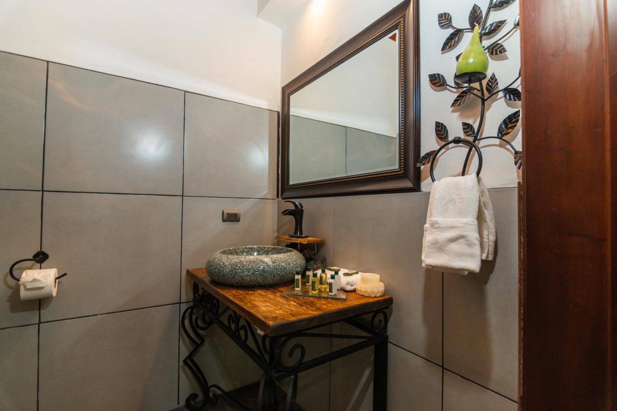 Bed and Breakfast Santa Margarita Антигуа-Гватемала Экстерьер фото